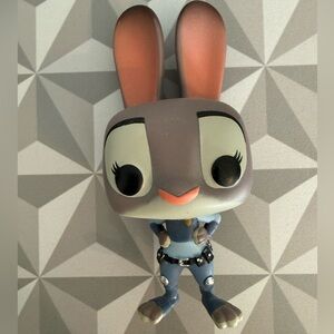 Funko Pop! Disney Zootopia Judy Hopps #189 — Vaulted OOB
